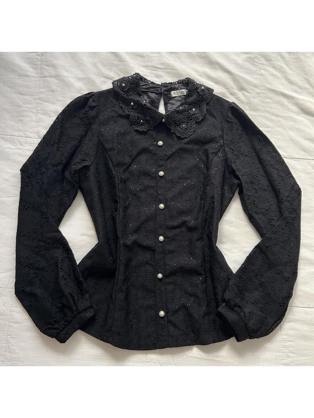 Axes Femme Black Lace Crochet Collar Pearl Button Blouse Medium Japan